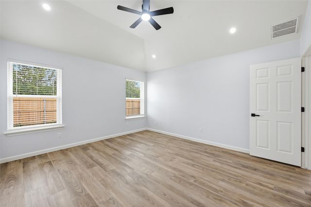 1005 Meadow Circle N, Keller, TX 76248