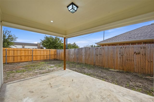 1005 Meadow Circle N, Keller, TX 76248