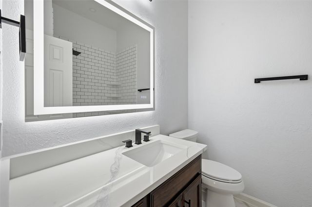 1005 Meadow Circle N, Keller, TX 76248