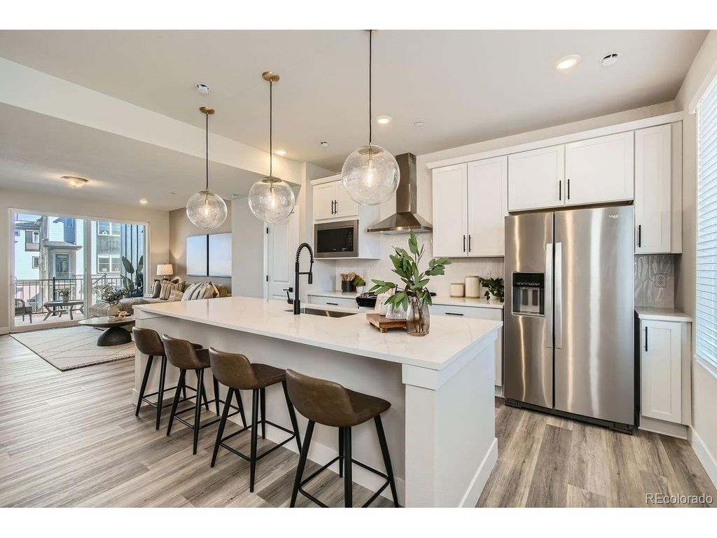 1606 Park Pl, Broomfield, CO 80023