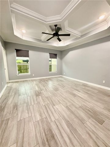 5205 Edinburg, Corpus Christi, TX 78413