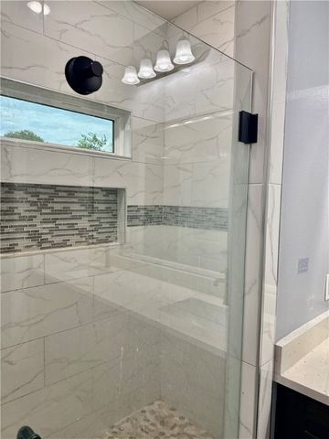 5205 Edinburg, Corpus Christi, TX 78413