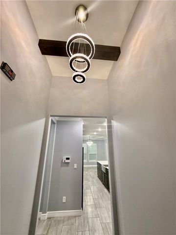 5205 Edinburg, Corpus Christi, TX 78413