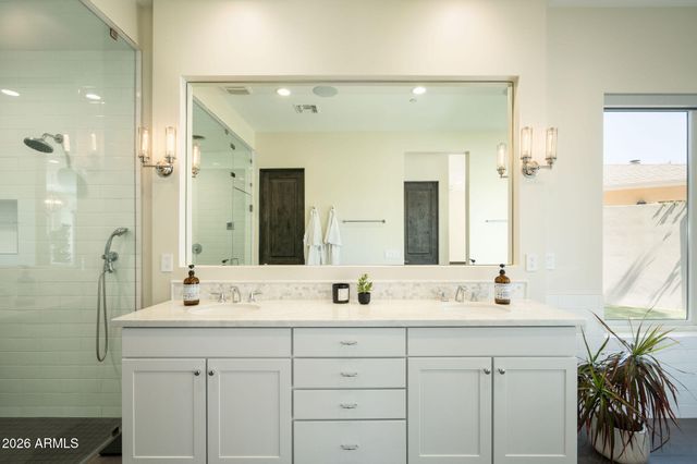 4029 N 57TH Place, Phoenix, AZ 85018