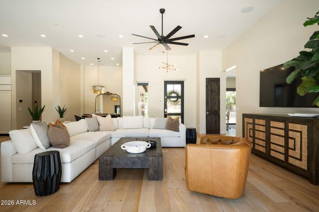 4029 N 57TH Place, Phoenix, AZ 85018