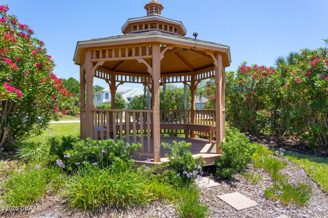 66 Old Oak Drive S, Palm Coast, FL 32137