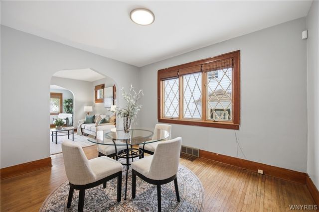 73 Saint Marys Road, Buffalo, NY 14211