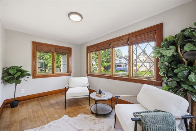 73 Saint Marys Road, Buffalo, NY 14211
