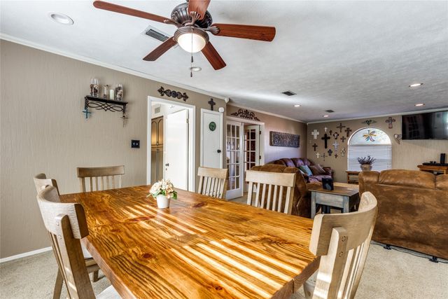 3100 Dunes Place, Denton, TX 76209