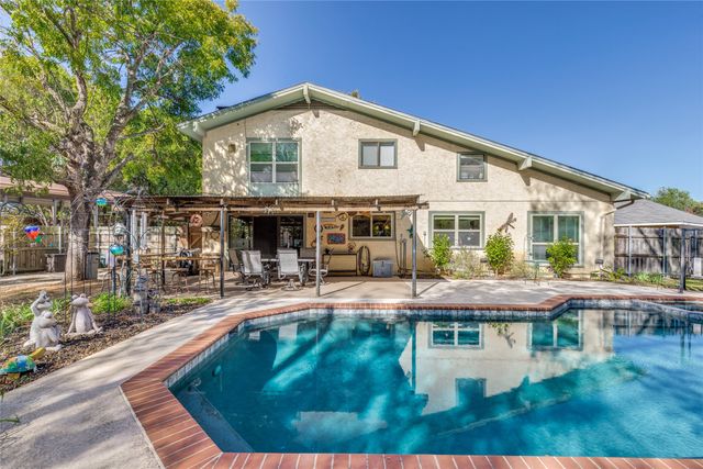 3100 Dunes Place, Denton, TX 76209