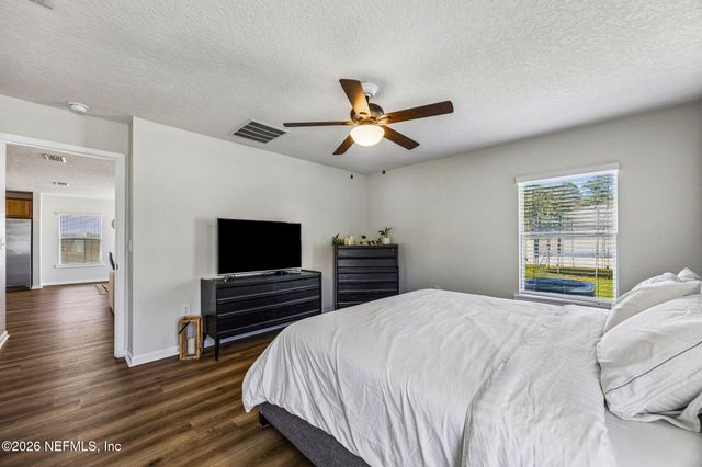 65073 MOSSY CREEK Lane, Yulee, FL 32097
