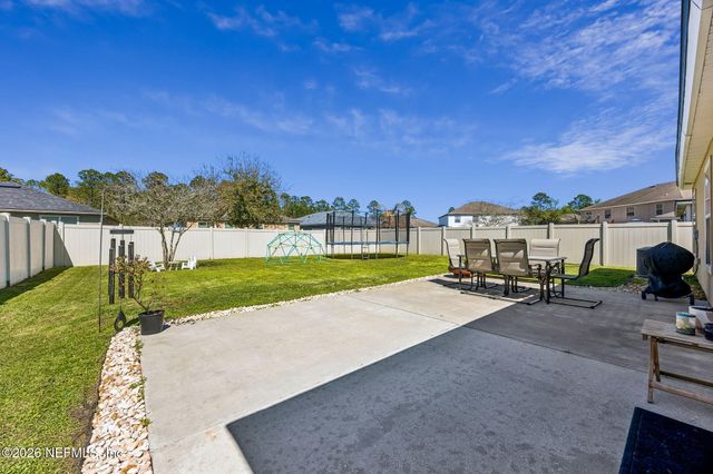 65073 MOSSY CREEK Lane, Yulee, FL 32097