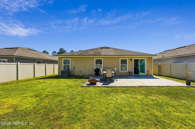 65073 MOSSY CREEK Lane, Yulee, FL 32097