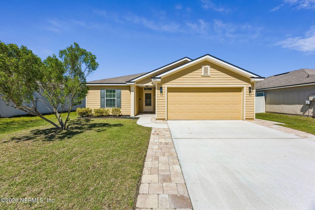 65073 MOSSY CREEK Lane, Yulee, FL 32097