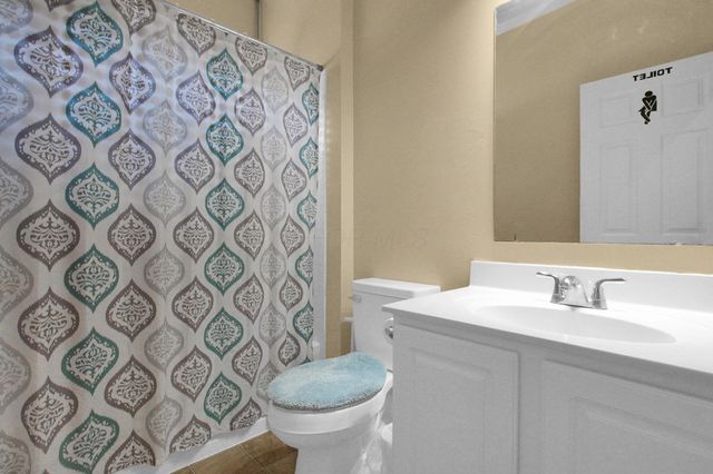 8000 Champaign Drive, Blacklick, OH 43004