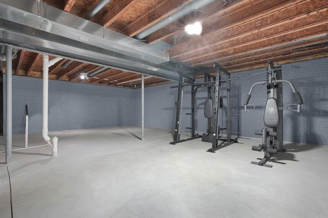 8000 Champaign Drive, Blacklick, OH 43004