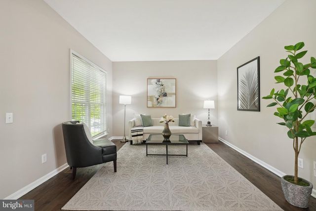 51 KNICKERBOCKER LN, Malvern, PA 19355