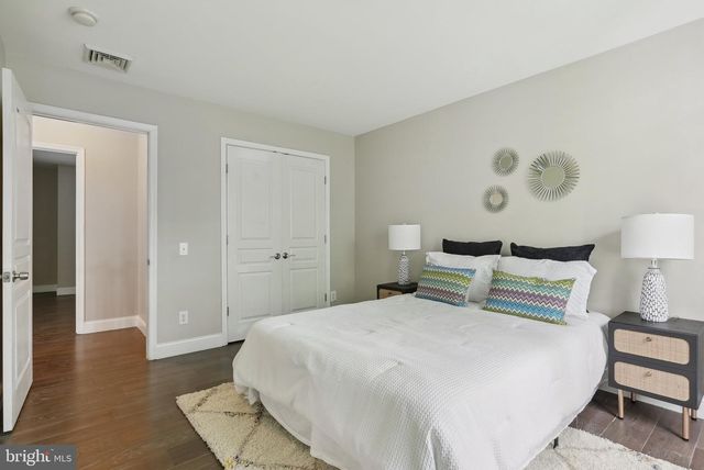 51 KNICKERBOCKER LN, Malvern, PA 19355