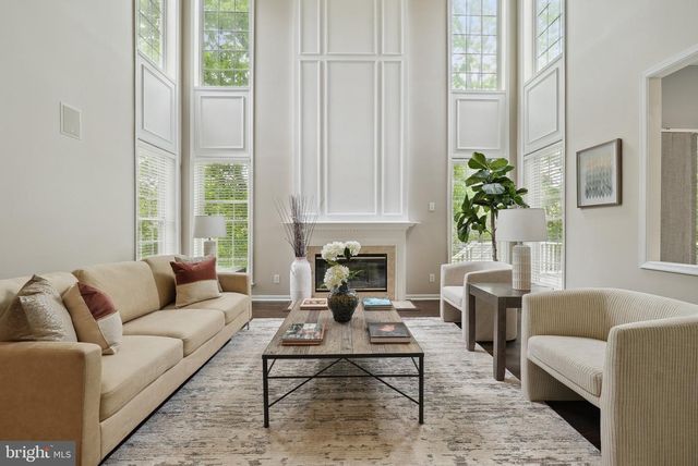 51 KNICKERBOCKER LN, Malvern, PA 19355