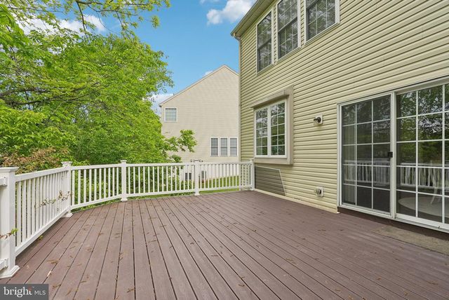 51 KNICKERBOCKER LN, Malvern, PA 19355