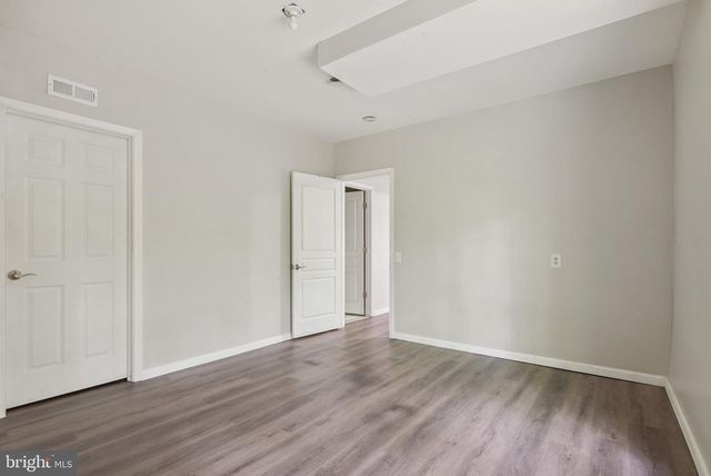 51 KNICKERBOCKER LN, Malvern, PA 19355