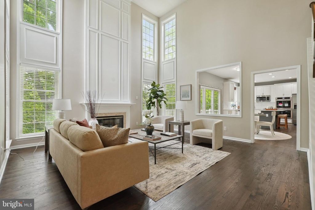 51 KNICKERBOCKER LN, Malvern, PA 19355