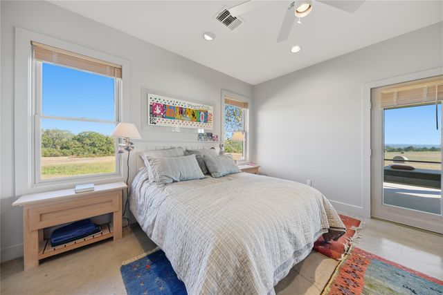 7850 Highway 159 W, Bellville, TX 77418