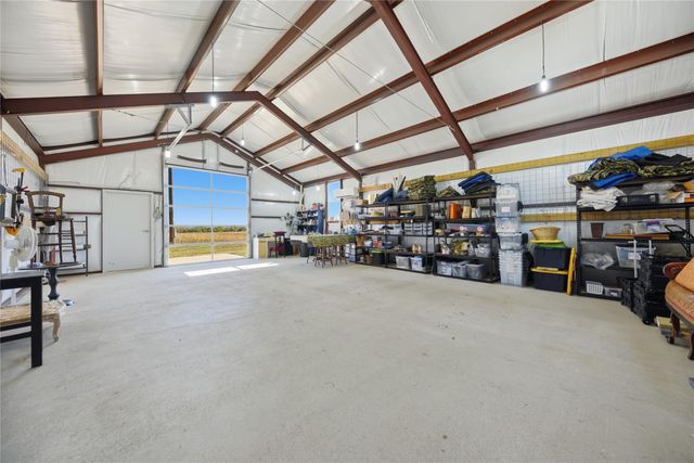 7850 Highway 159 W, Bellville, TX 77418