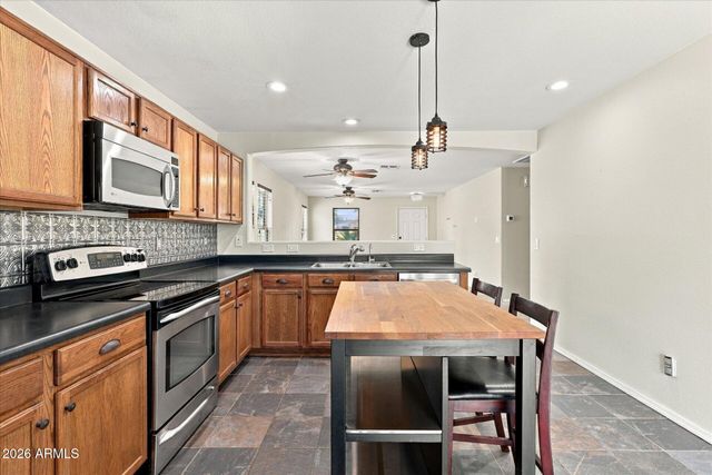 2891 W Silver Creek Lane, San Tan Valley, AZ 85144