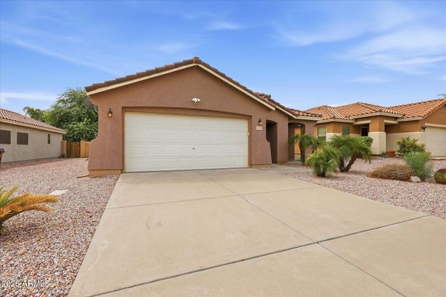 2891 W Silver Creek Lane, San Tan Valley, AZ 85144