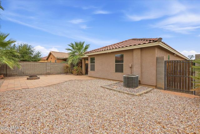 2891 W Silver Creek Lane, San Tan Valley, AZ 85144