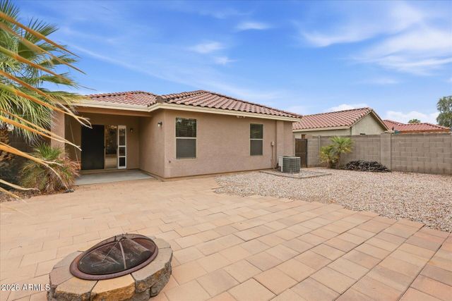 2891 W Silver Creek Lane, San Tan Valley, AZ 85144