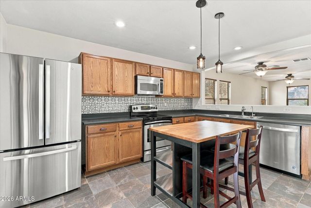 2891 W Silver Creek Lane, San Tan Valley, AZ 85144