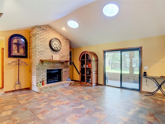 520 SUMMERHAVEN DRIVE, Debary, FL 32713