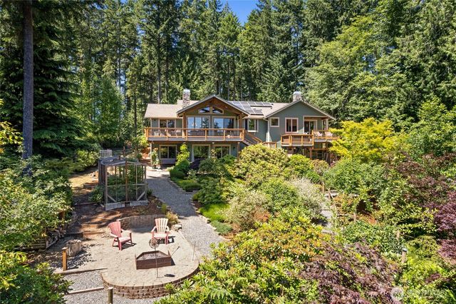 15765 Green Leaf Lane SW, Port Orchard, WA 98367