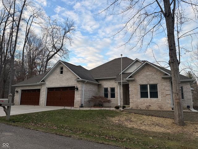 1326 E Browning Court, Martinsville, IN 46151