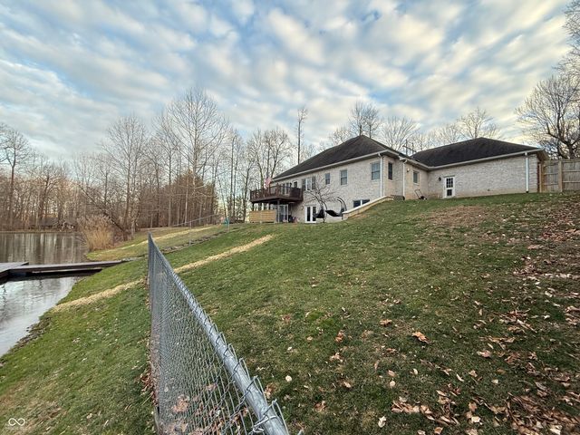 1326 E Browning Court, Martinsville, IN 46151