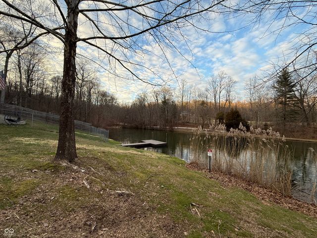 1326 E Browning Court, Martinsville, IN 46151