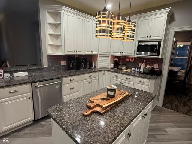 1326 E Browning Court, Martinsville, IN 46151