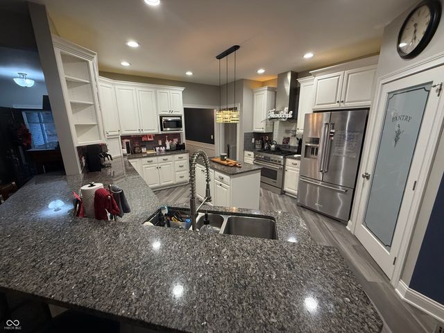 1326 E Browning Court, Martinsville, IN 46151