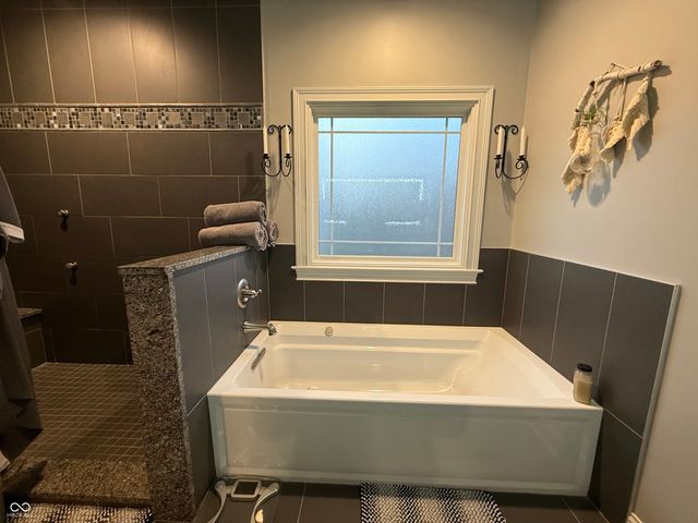 1326 E Browning Court, Martinsville, IN 46151