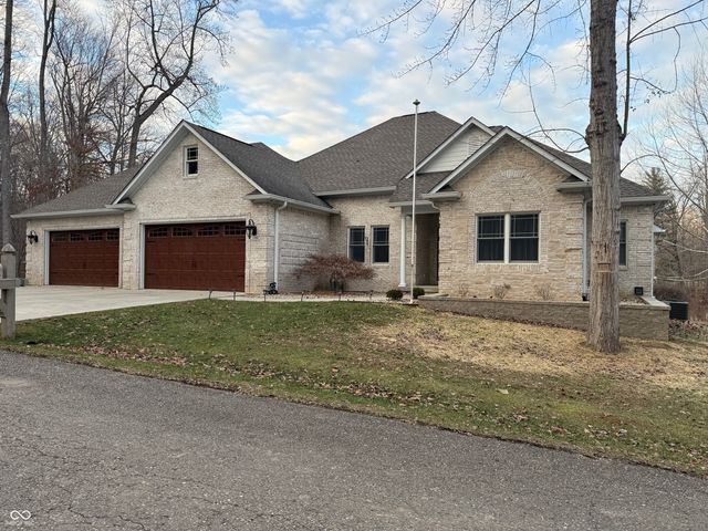 1326 E Browning Court, Martinsville, IN 46151