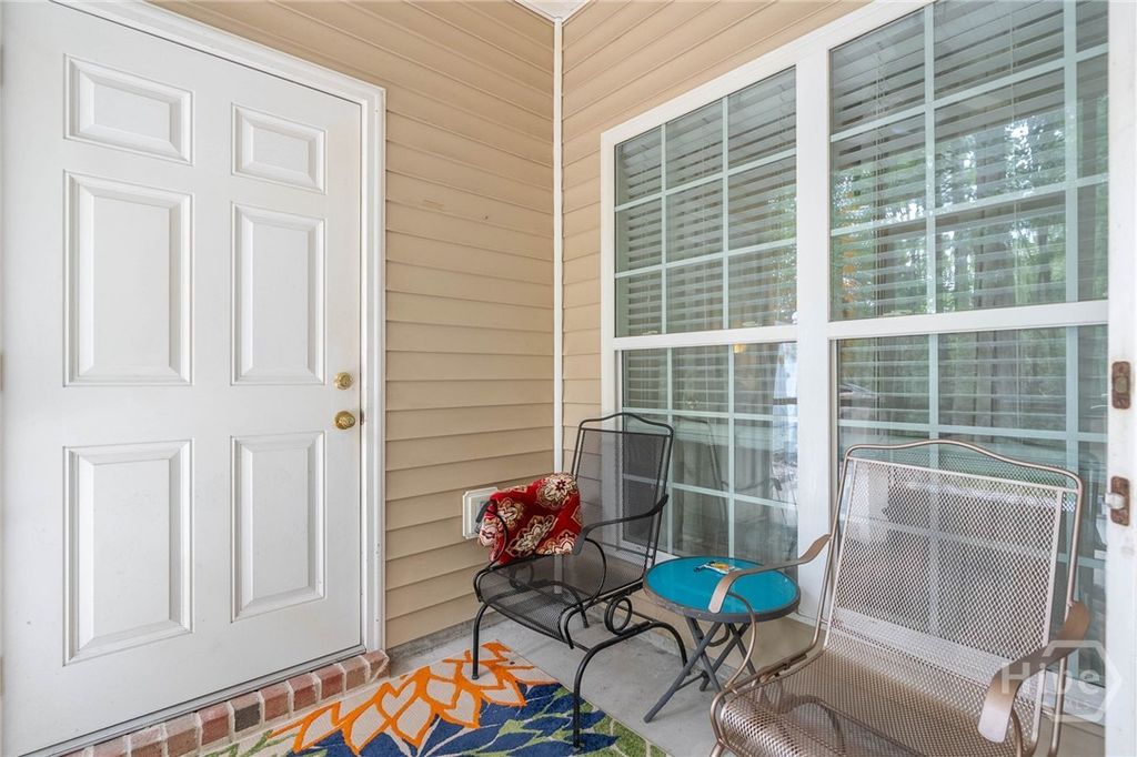 Image 20 of property listing at 88 Falkland Avenue, Savannah, GA 31407