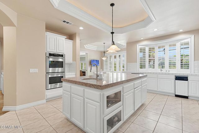 4006 Hunt Club Court, Agoura Hills, CA 91301