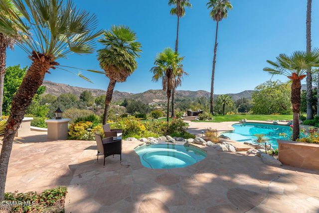 4006 Hunt Club Court, Agoura Hills, CA 91301
