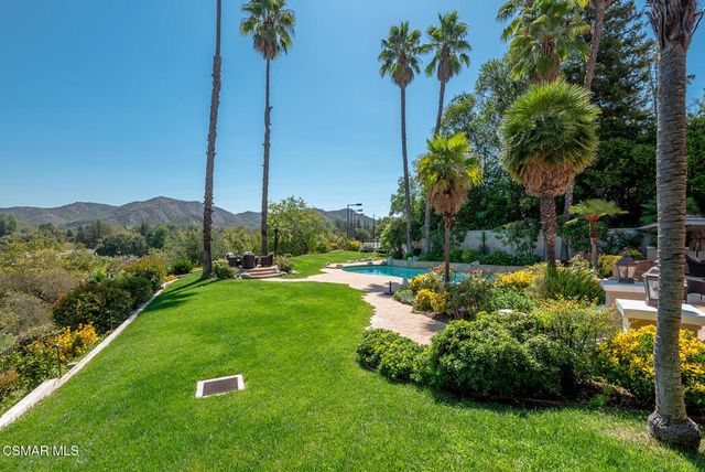 4006 Hunt Club Court, Agoura Hills, CA 91301