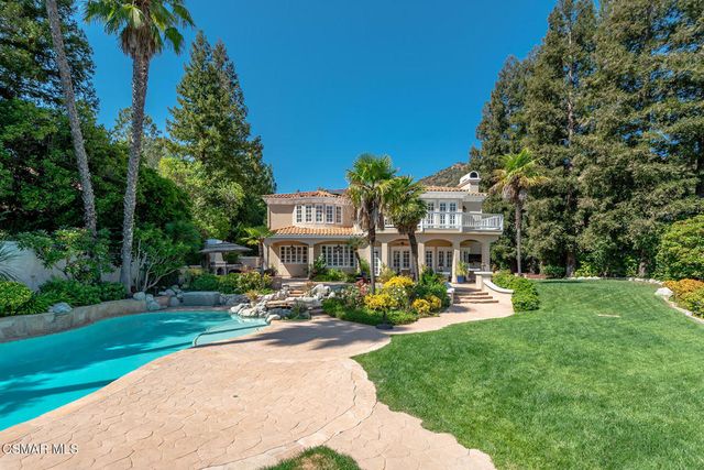 4006 Hunt Club Court, Agoura Hills, CA 91301