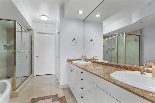 19111 Collins Ave 806, Sunny Isles Beach, FL 33160