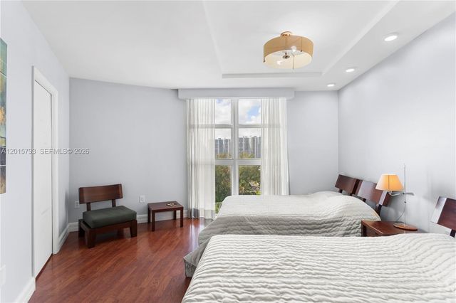 19111 Collins Ave 806, Sunny Isles Beach, FL 33160