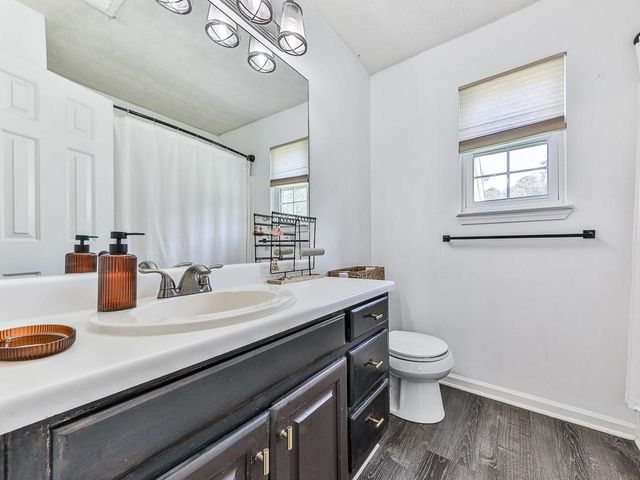 15 Oak Grove Lane NW, Adairsville, GA 30103